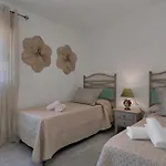Tropical Chic In San Pedro - San Marino Iii