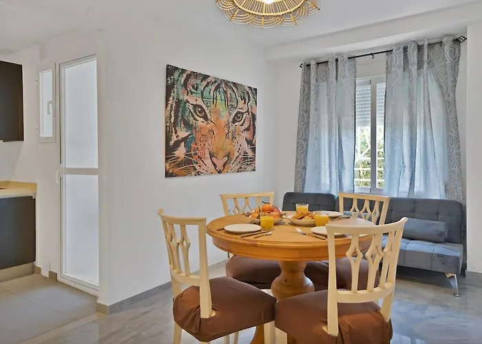 Tropical Chic In San Pedro - San Marino Iii Appartement Marbella